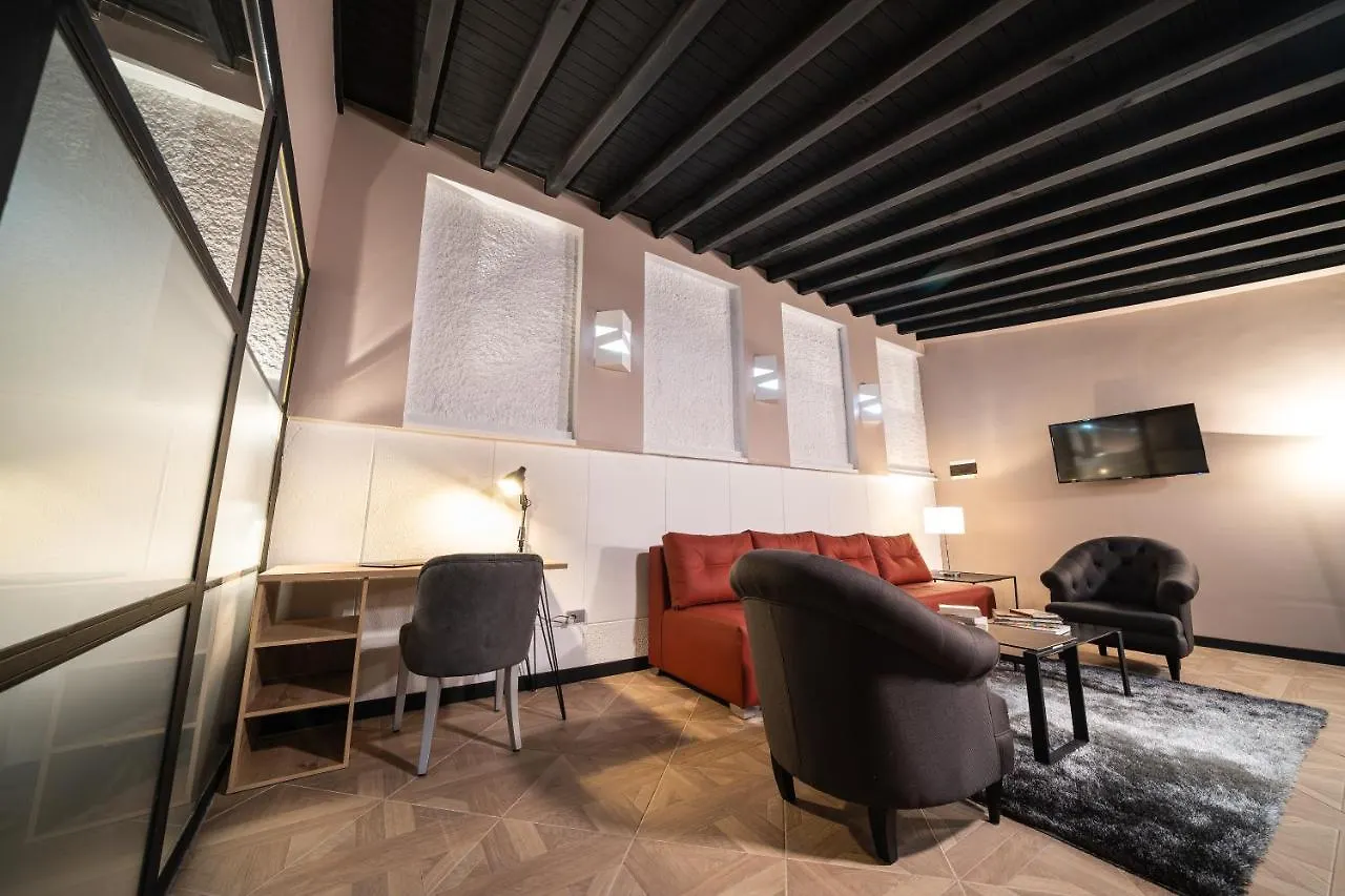 Astorga Gardens Apartment Medellin